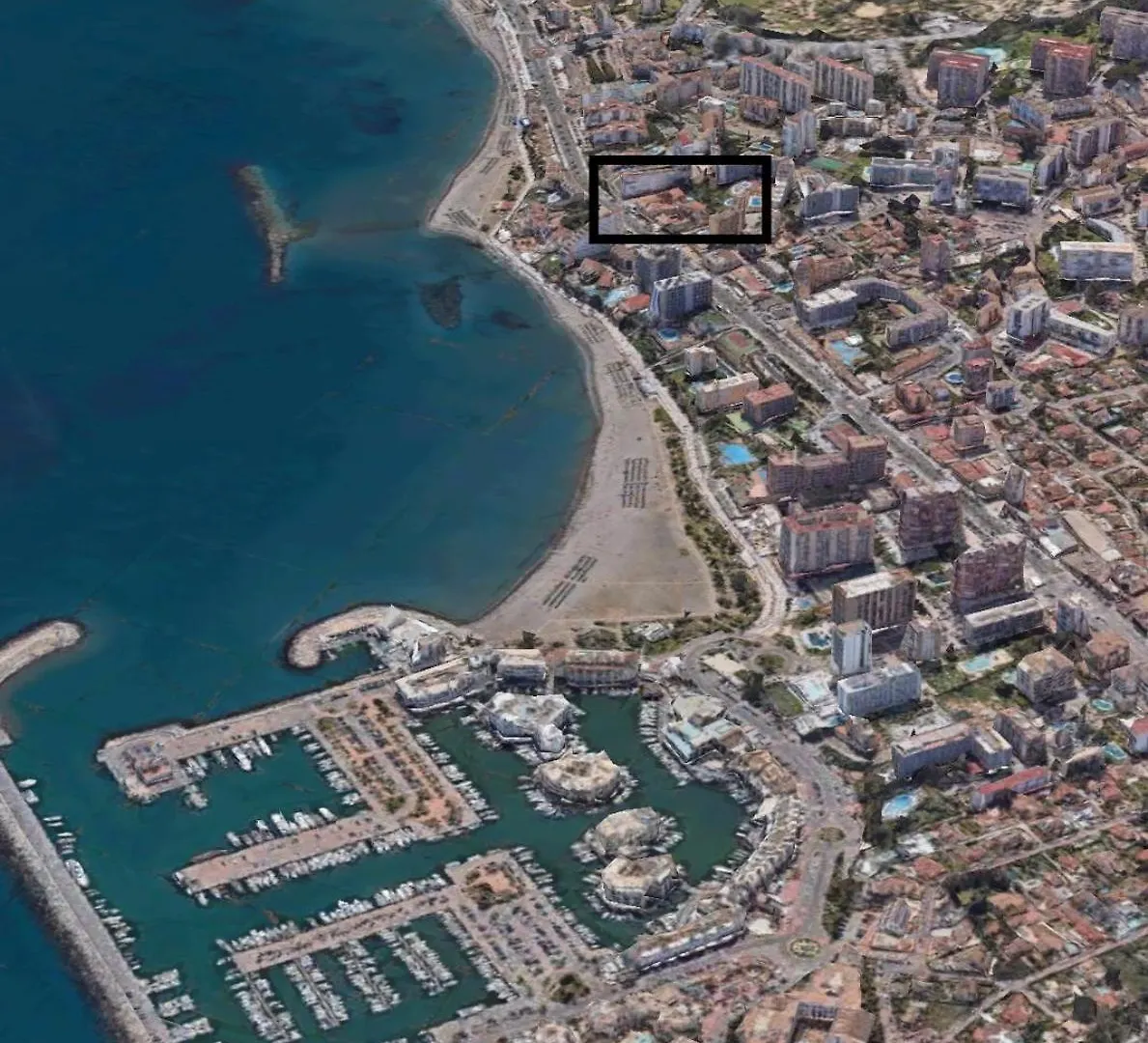 Penthouse Apartment In Benalmadena Costa, Beach - Seaview - Pool - 40M2 Private Terrace - One Bedroom - Sleeping Alcove