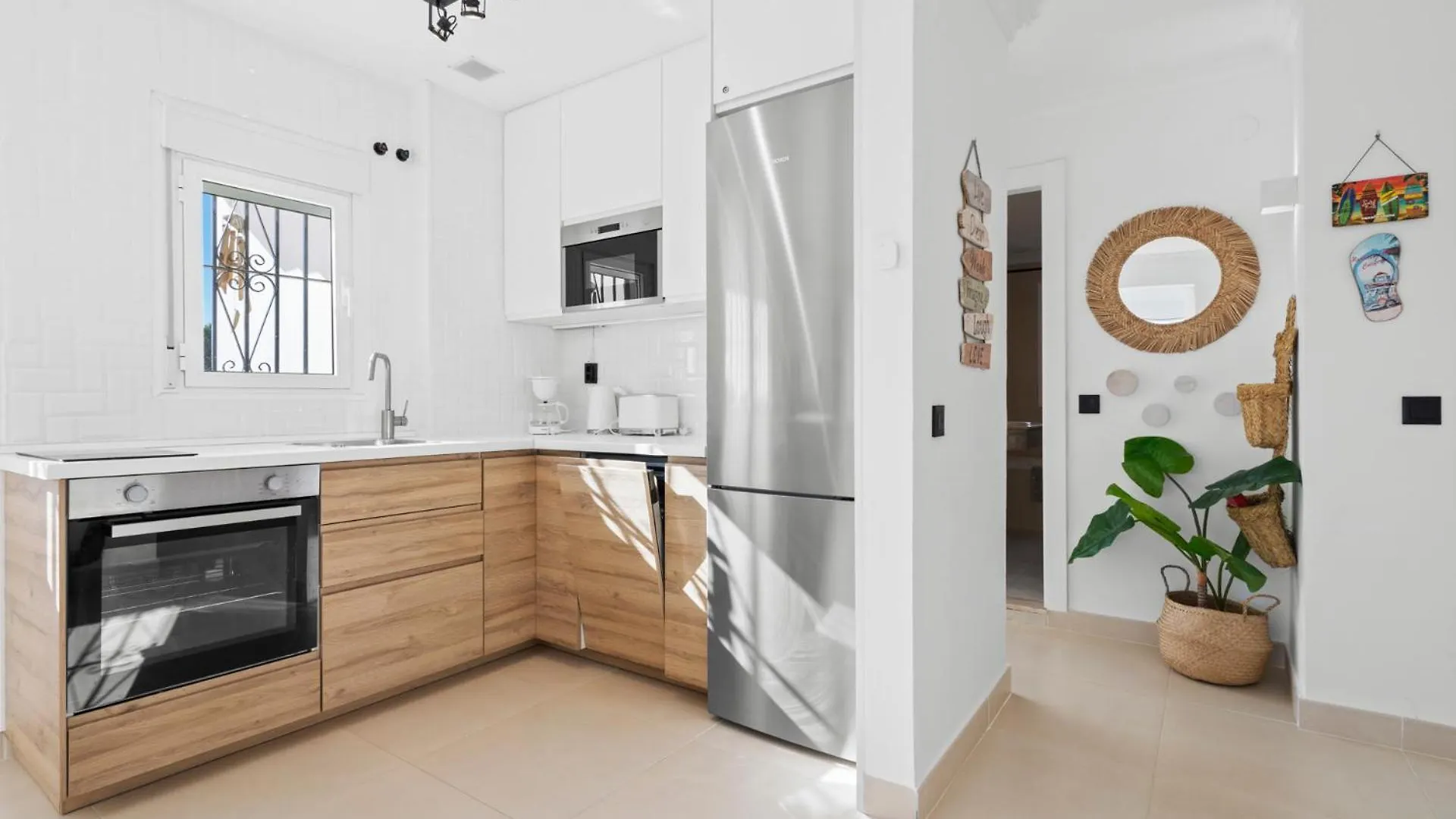 Penthouse Apartment In Benalmadena Costa, Beach - Seaview - Pool - 40M2 Private Terrace - One Bedroom - Sleeping Alcove